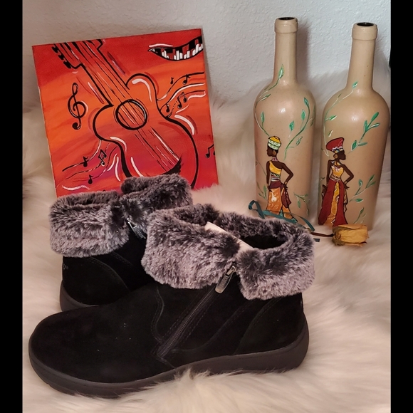 Ladies Jessica All Weather Bootie - Picture 3 of 5